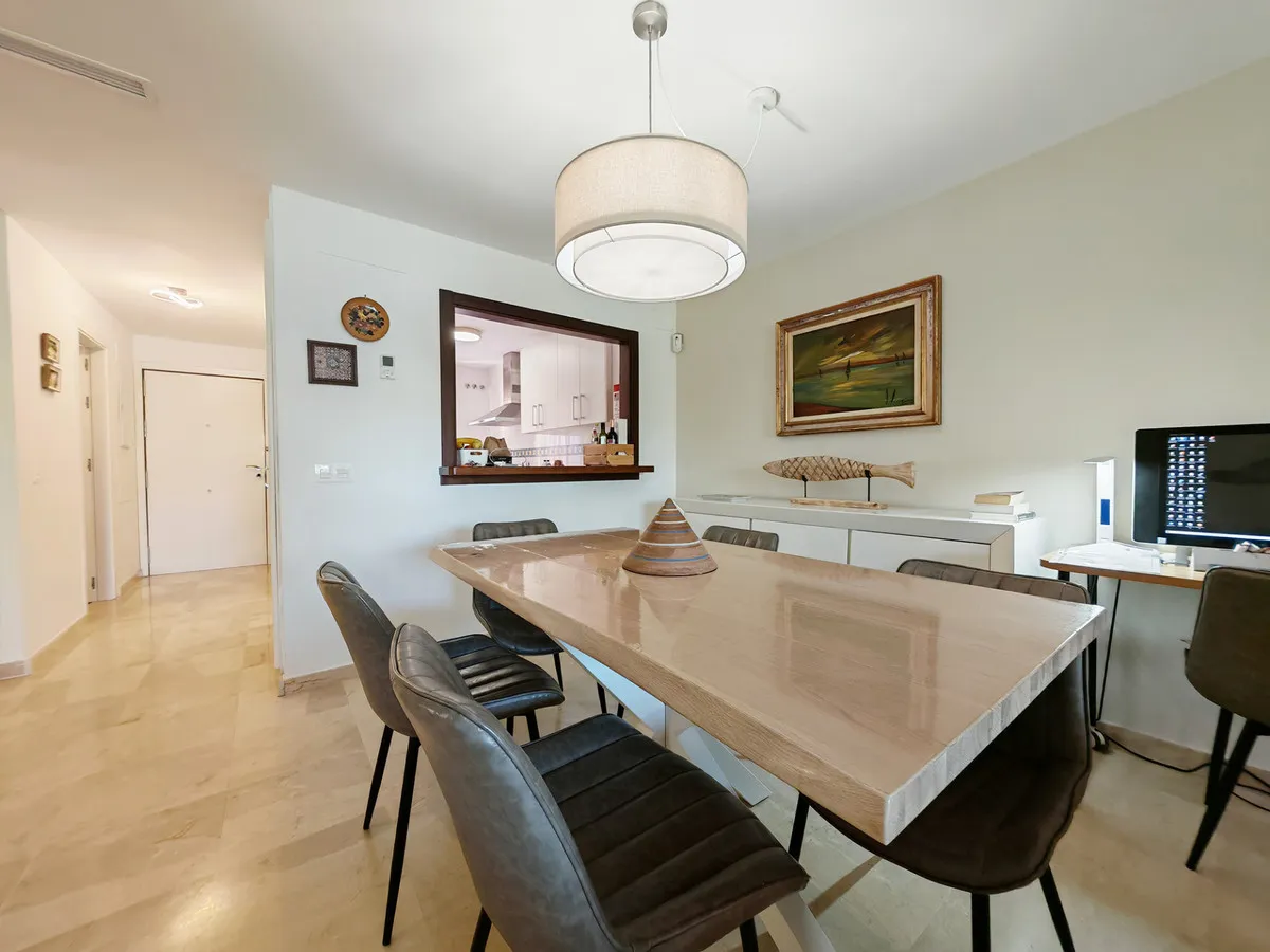 e686dd0c-5013-4ed0-bdaa-1f5a5d5f5342