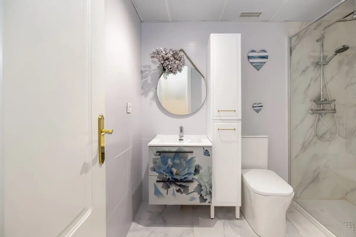 0823b085-ae58-47cf-9298-d55828a69562