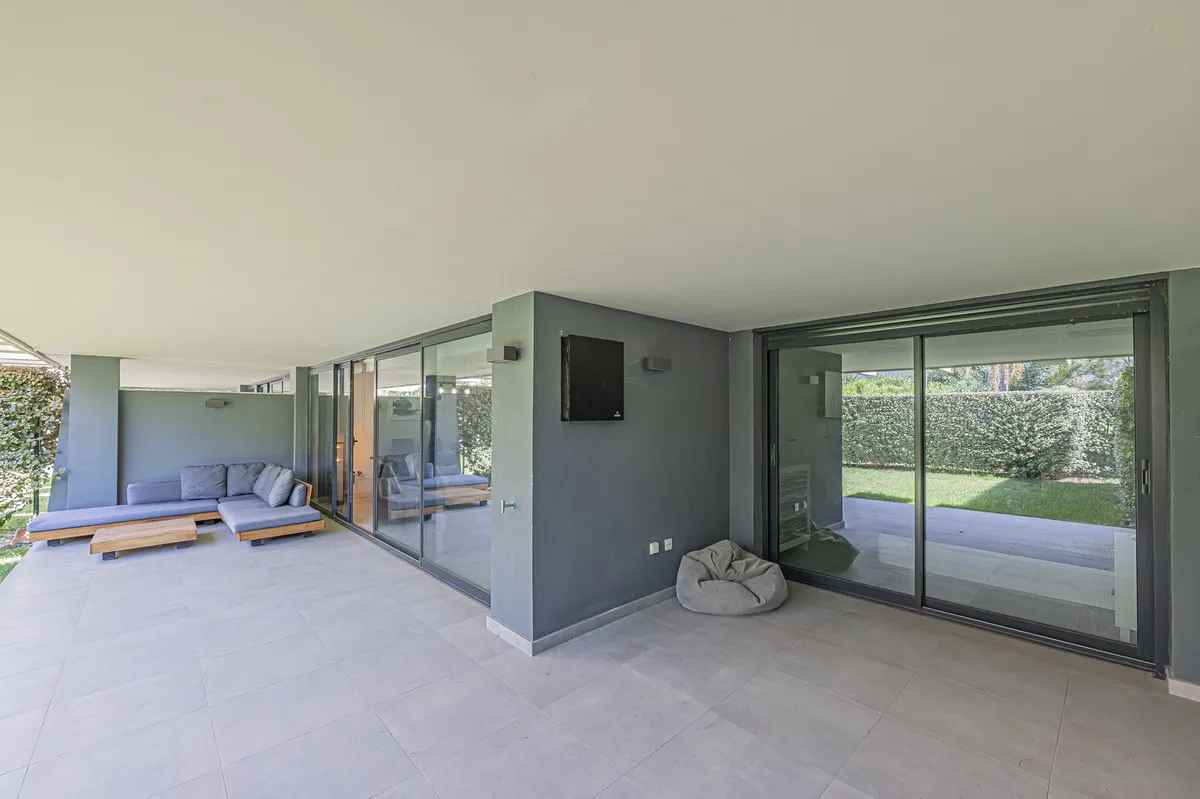 31d0fe4b-5c21-4e80-b55e-f751af2ad738