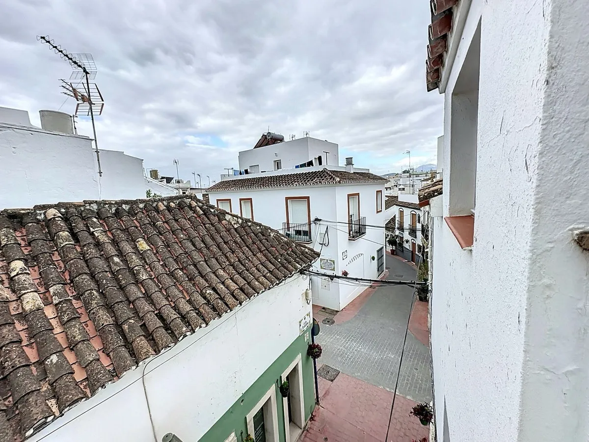 23dd43ec-8f61-4a1b-8778-99ee0f2a5e8a