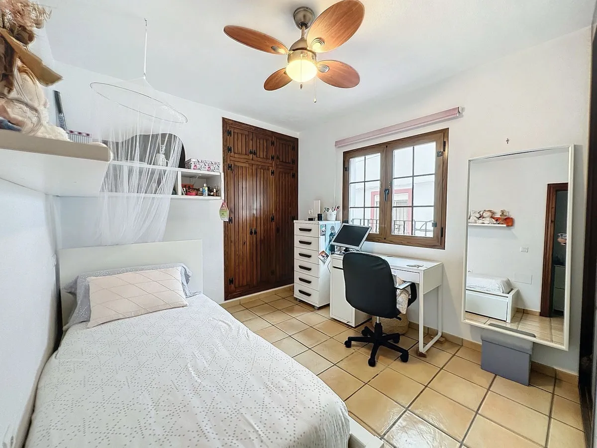 503a45dd-1e19-4a80-93ed-9cf3547a22db