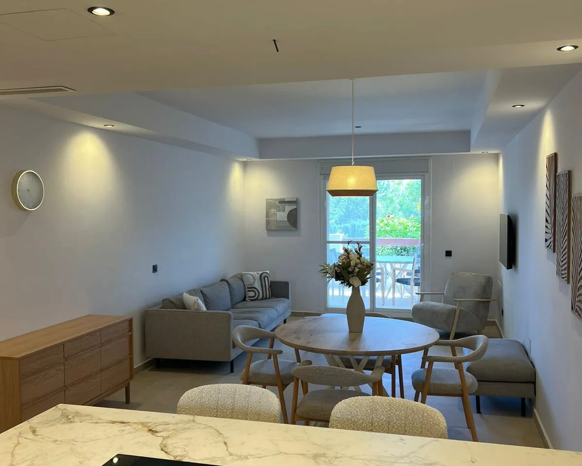 3eee4a1e-2edf-4040-939a-e95c310c4f9c