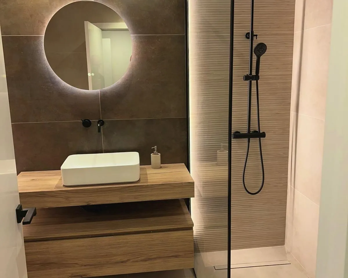 4f2abd4d-af44-48b5-8ddf-ea0e4c14fcce