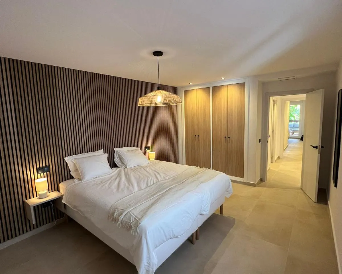 df2e51de-2fa4-467a-b6b7-74bb61295892