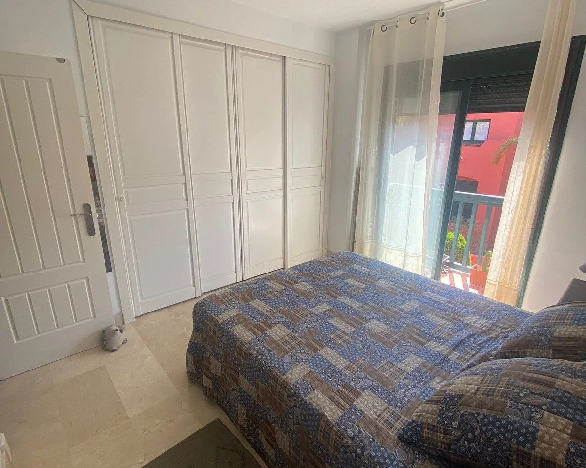 262d476b-f778-474a-913b-44beea0fbba3