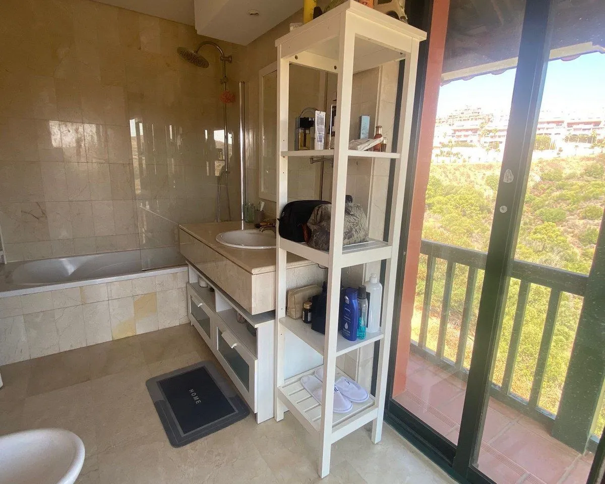 582497e4-8960-4d2d-b52a-bb788440a697