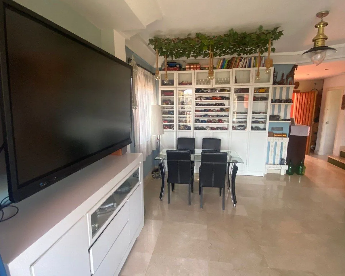 7b5e5bb7-c726-46f4-b96d-11fda405e611