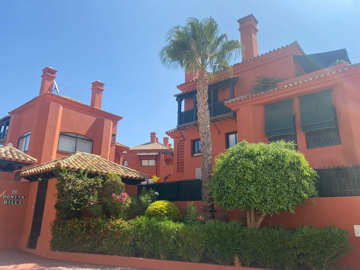 85e53323-cc28-408a-8cea-d7090ccf9d5b