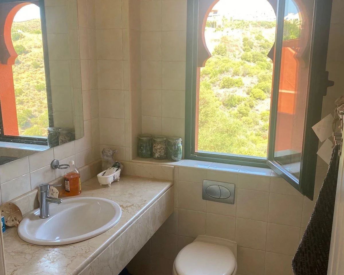 b78dcabf-bc75-4ad7-b87f-6095bcede282