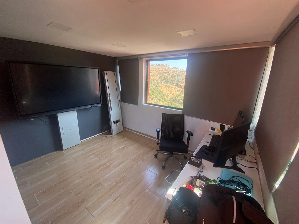 c7aa82c4-4826-4aa7-9f36-f6a0c57425bc