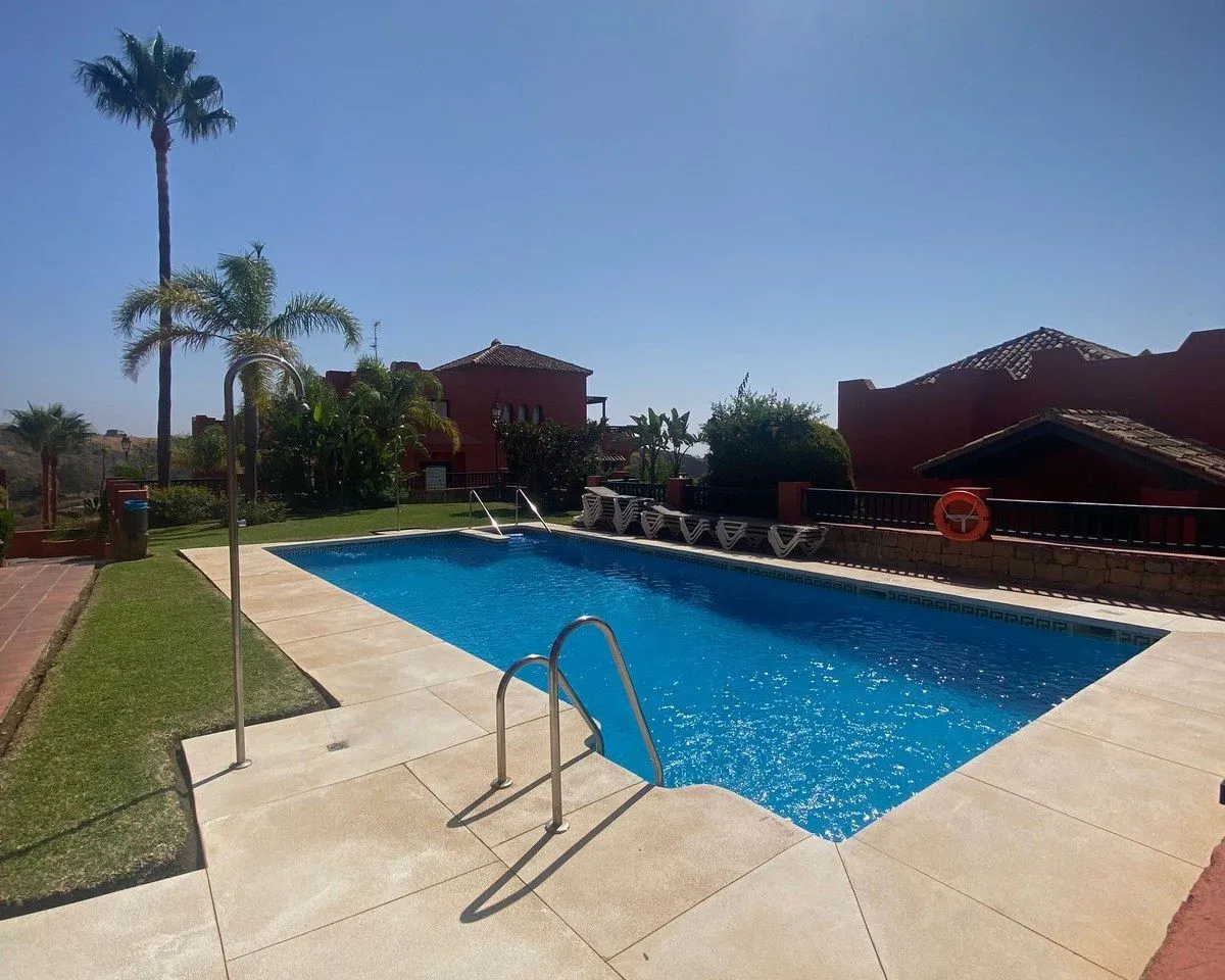 e551acd9-ffc5-4fb2-9cb0-67cc66df4a12