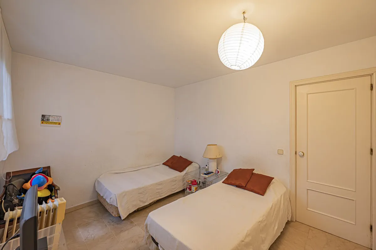 4fae5c17-ca72-4dc8-971d-8bff110d78df