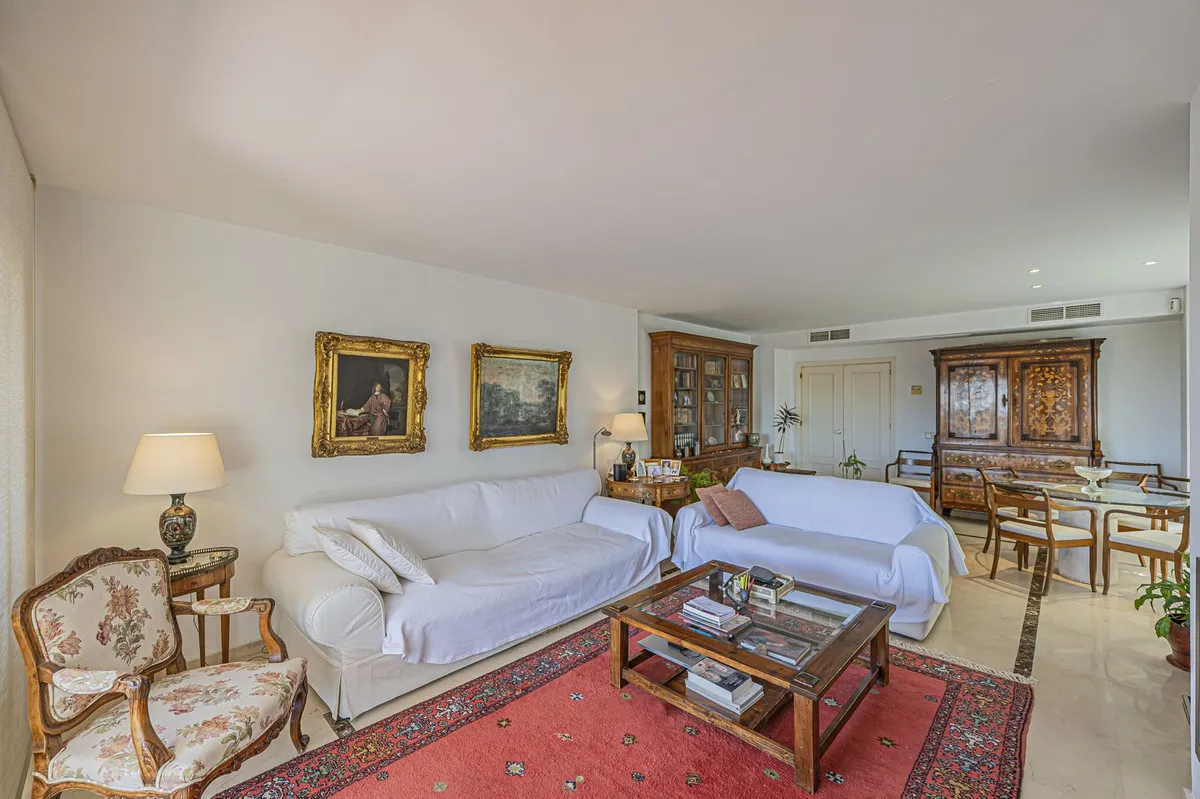 6a6d600a-267a-4221-b19a-669e16b91b9c