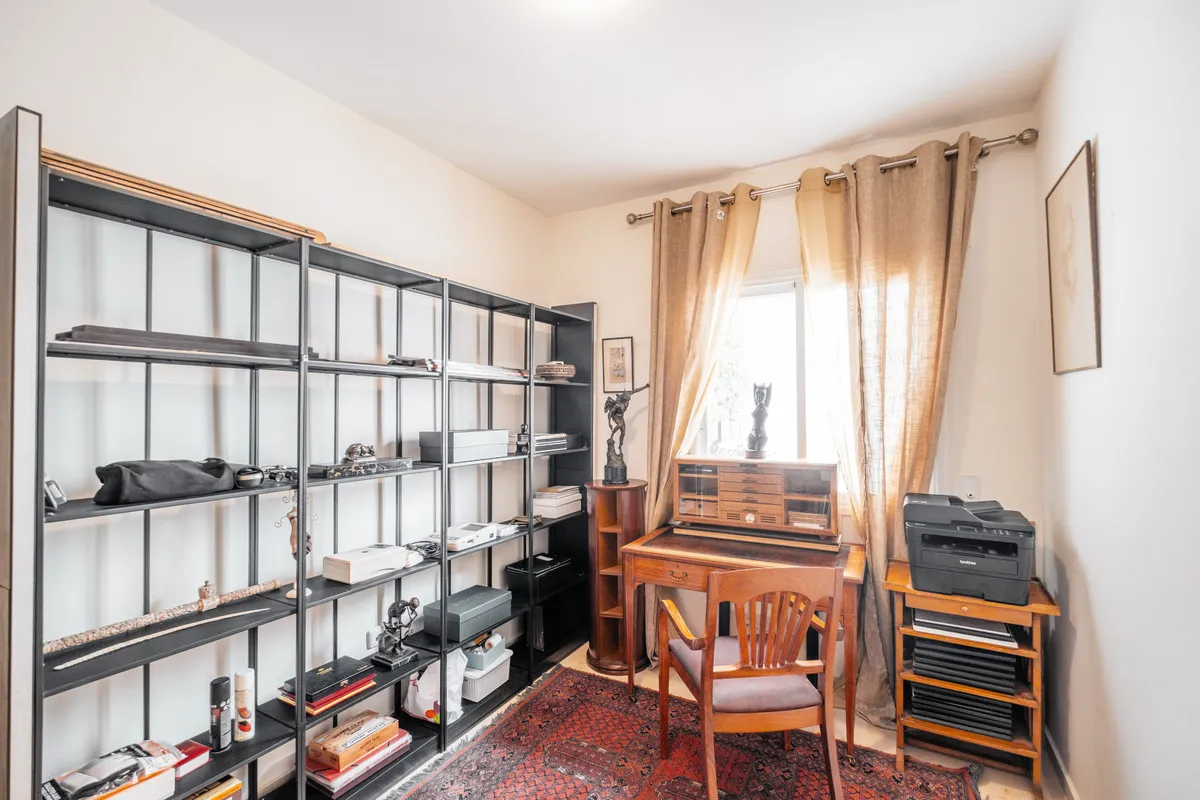 ca137d86-ad50-42e0-afe4-f4abb370ced6