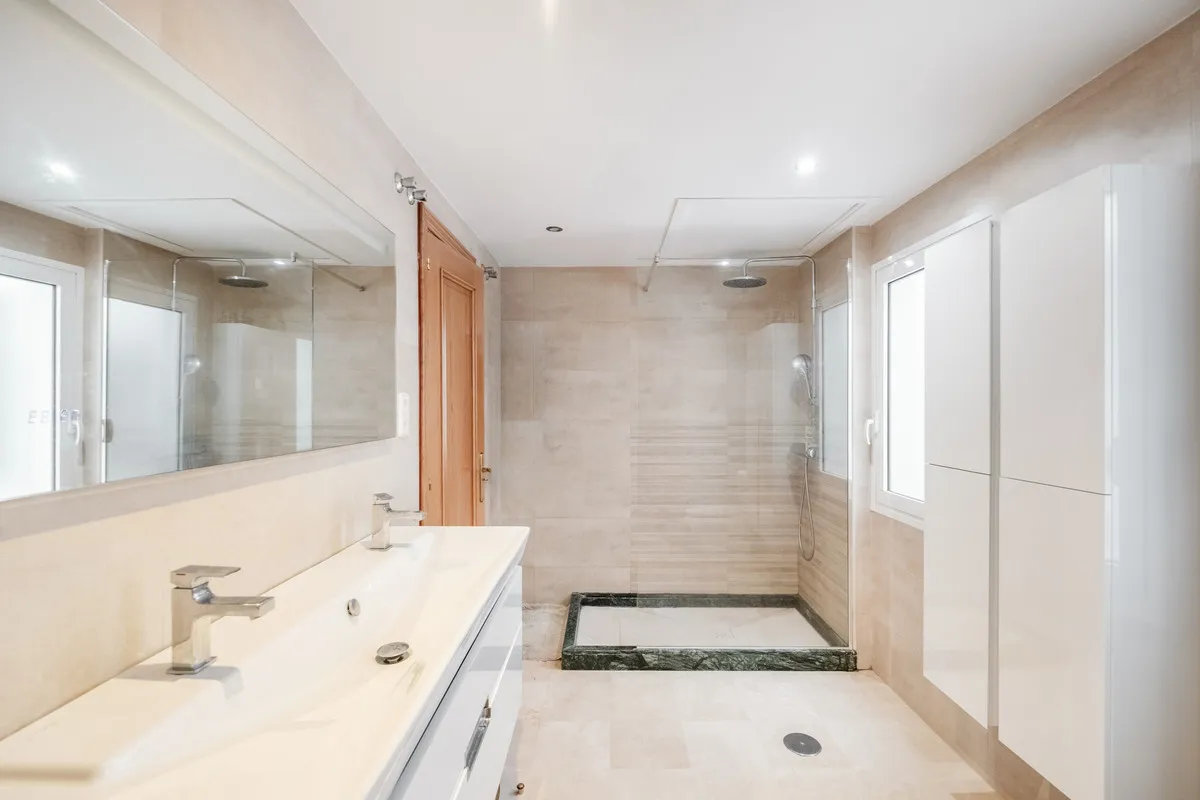 e21df4bf-94e0-420b-9cb3-f5c077d756d0