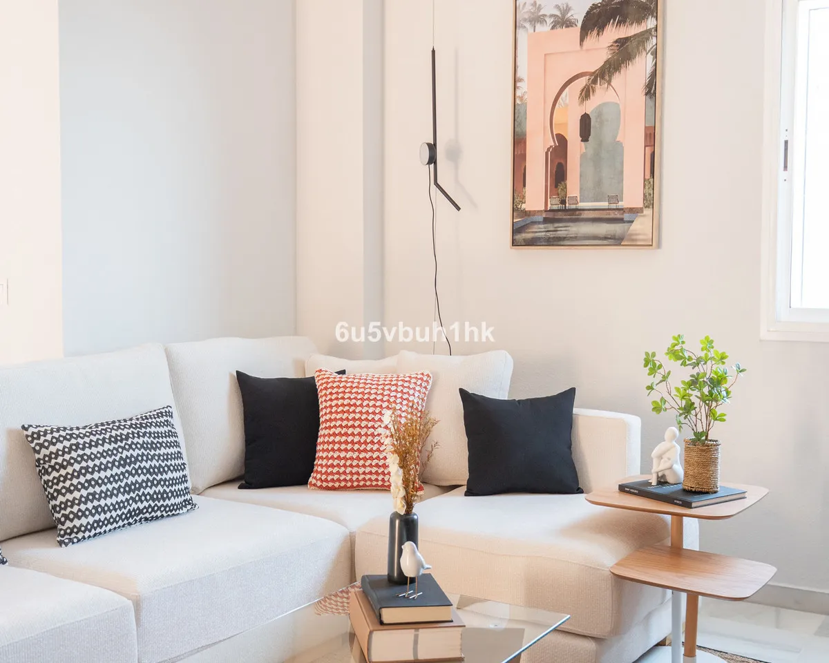 516a1371-60d9-4b05-be9b-3d287dc218f1