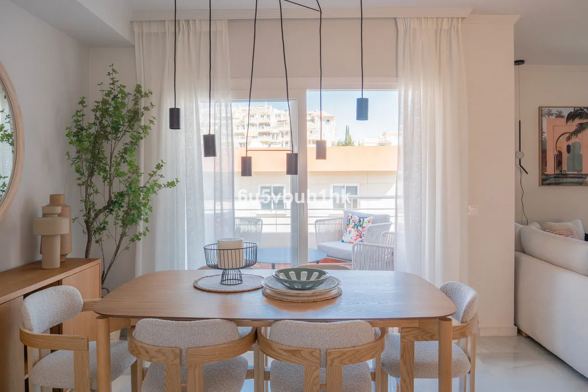 76406554-c54c-43ba-b5b8-1fc0405e4bd8