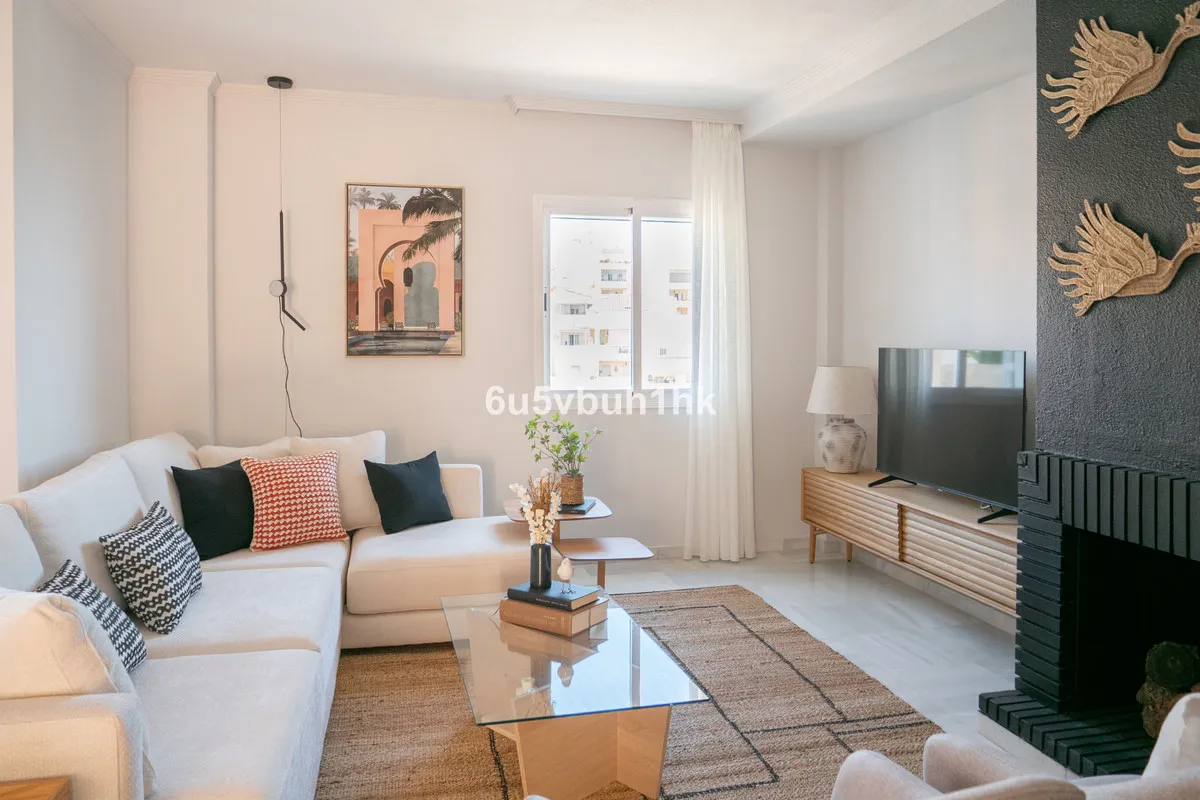 7e7a9a24-a88d-418d-84ae-063236a4a04f