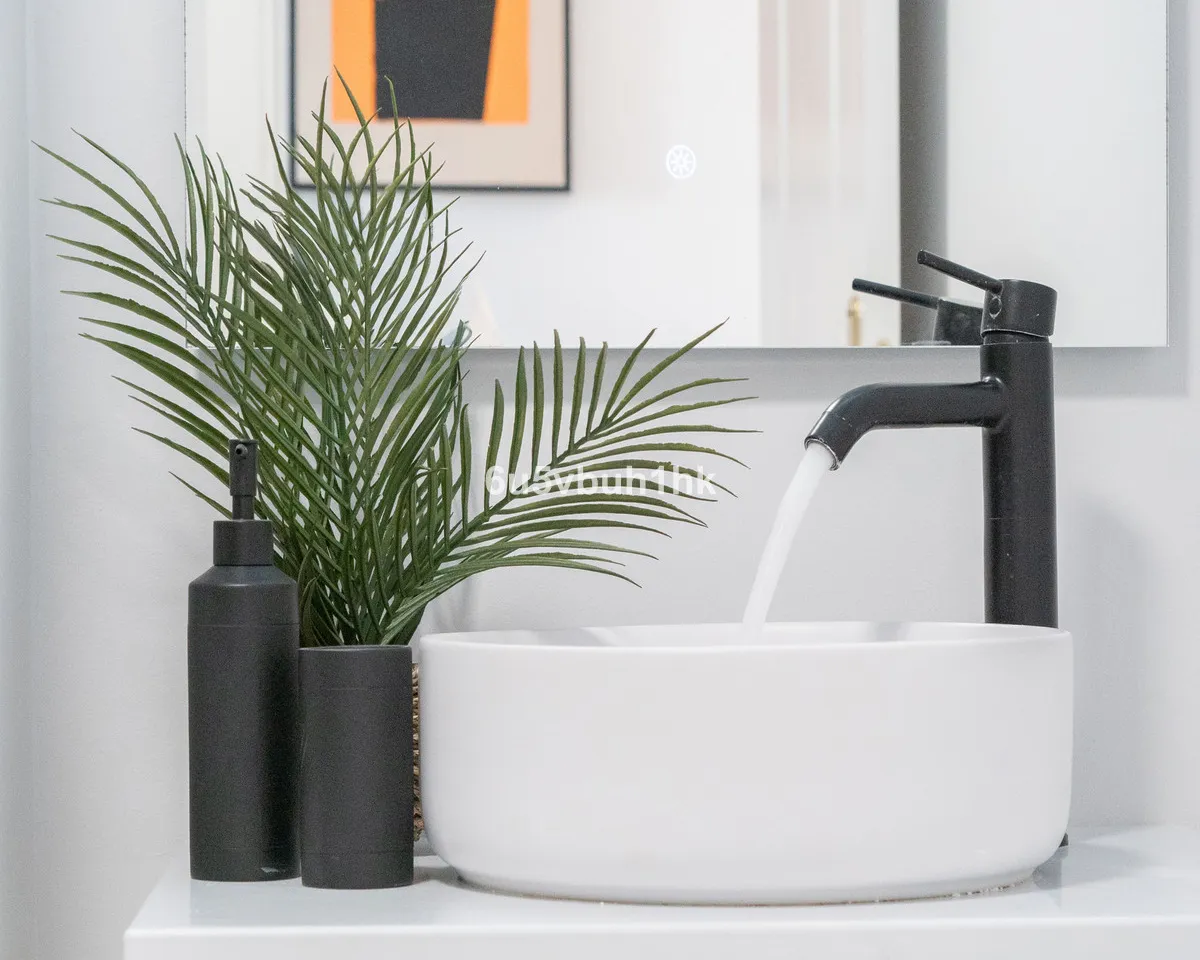 9d0a99e7-ce23-4903-8761-86aa3d4b0739