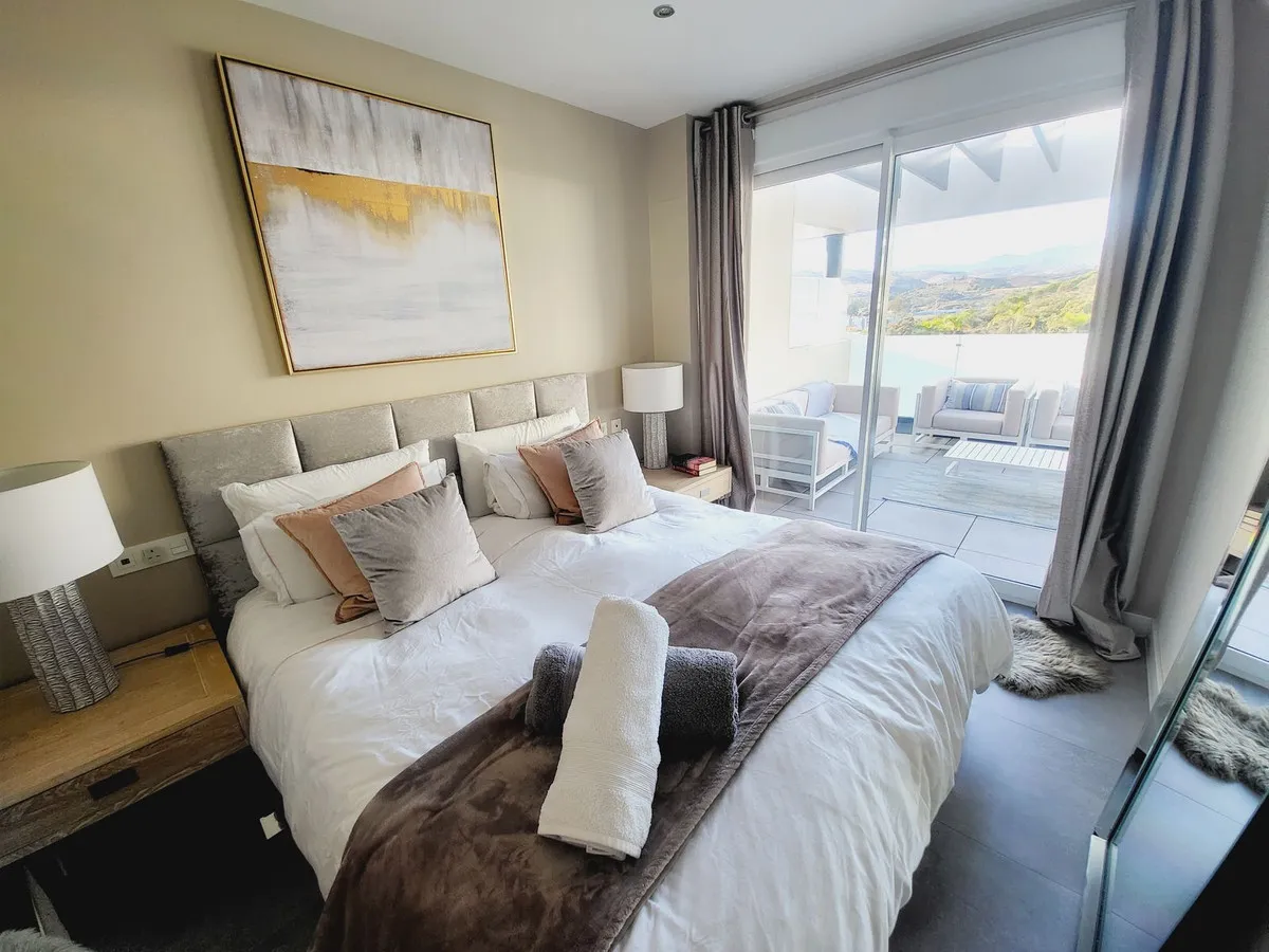 63617001-cbf1-42d7-b77f-3d68069d9ba8