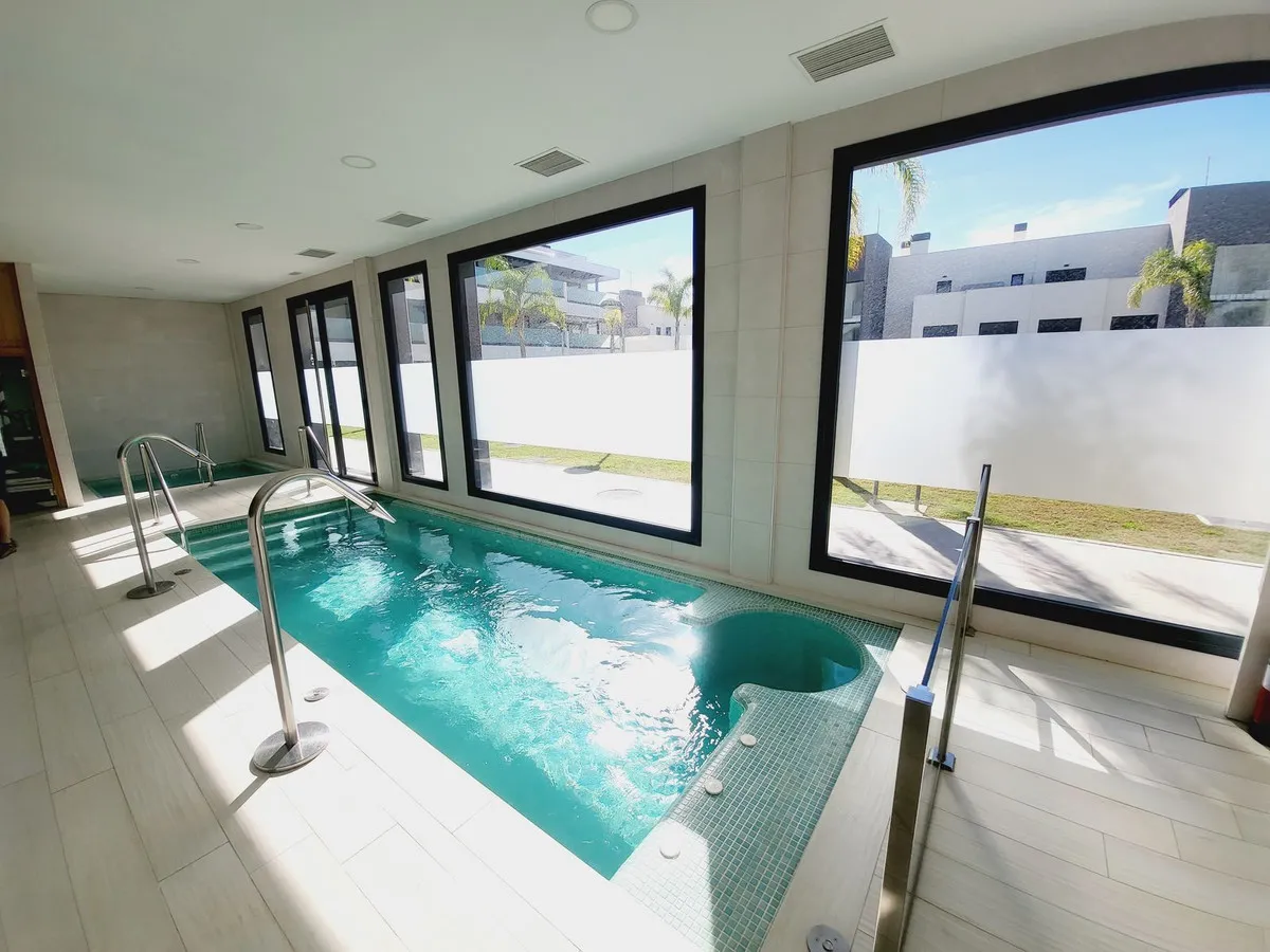 6ecfcdb3-c004-4625-a3ab-9faafbde343d