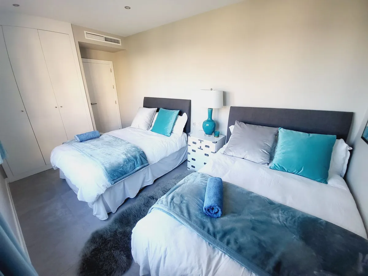 6fe93c90-860d-419b-b708-1b1b59bea66b