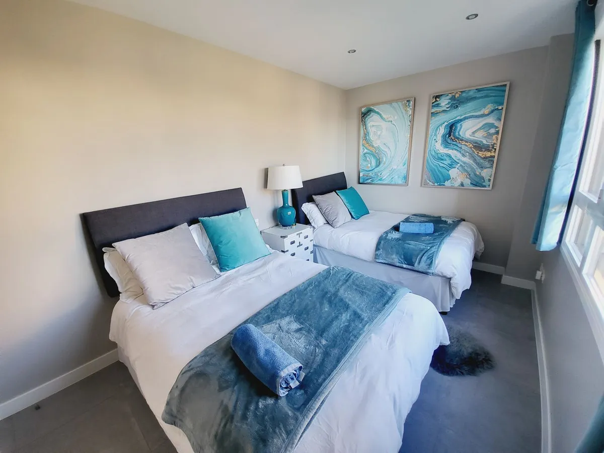 cf92d4d4-f3fc-48b6-90af-feb97eb6d16d