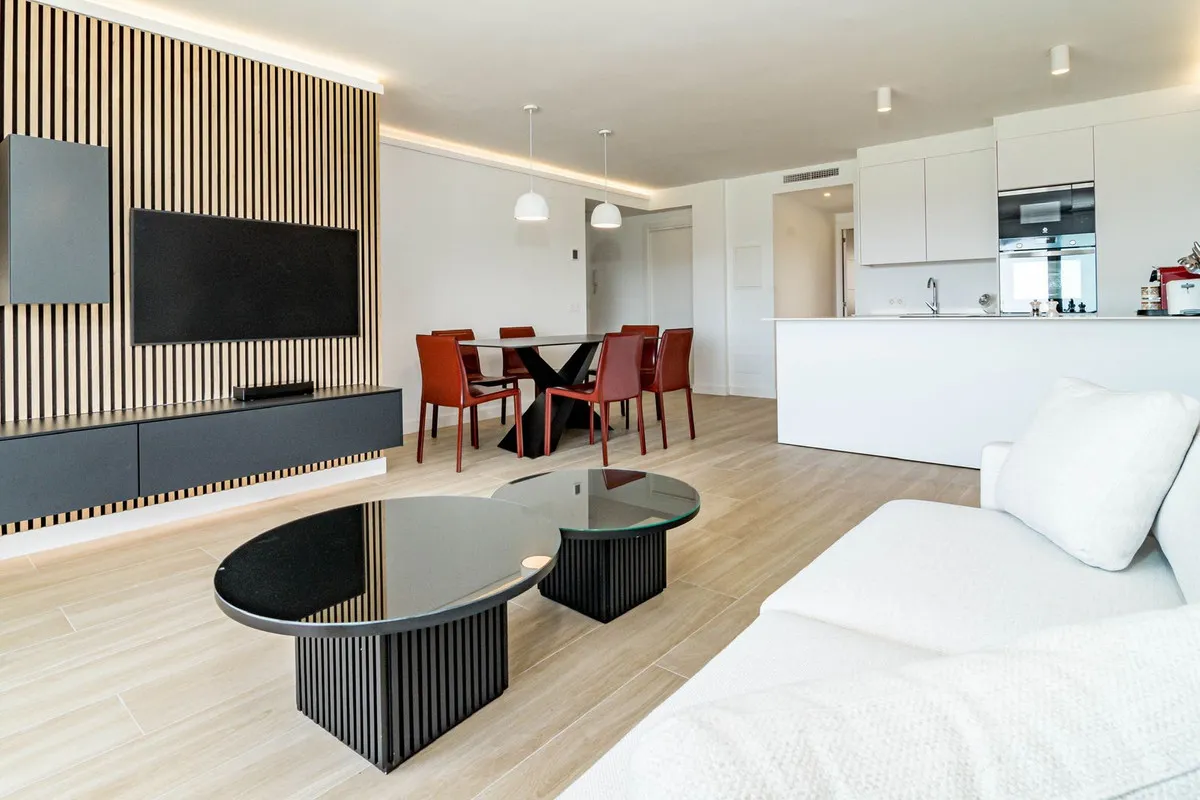 944eed47-5c0a-4be9-8908-aa9dd2dcf2d7