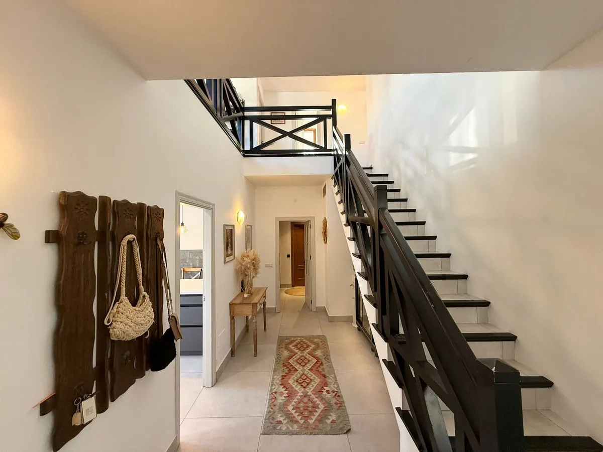 38b237dd-f921-4873-94bd-afbb65091327