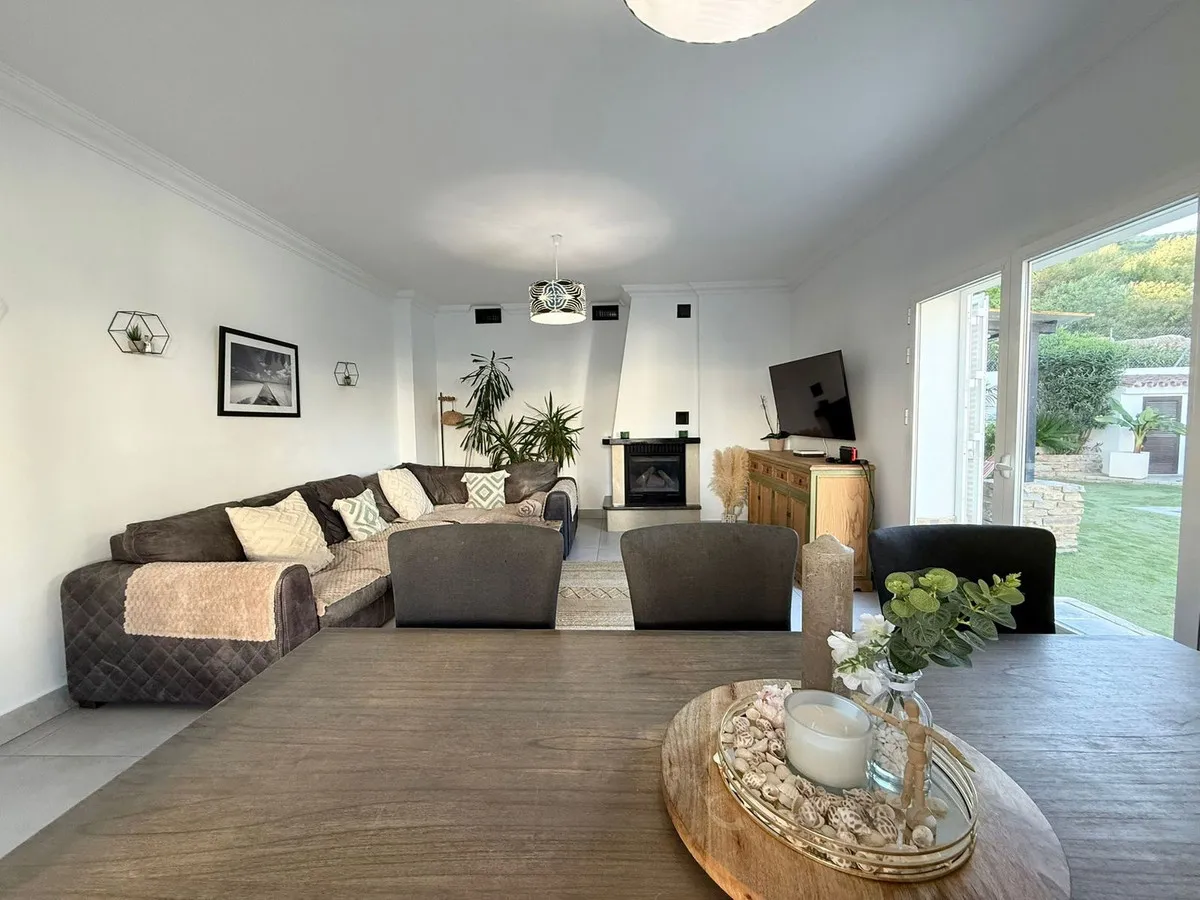 ef267907-84ab-4966-a726-2311f6dffe65