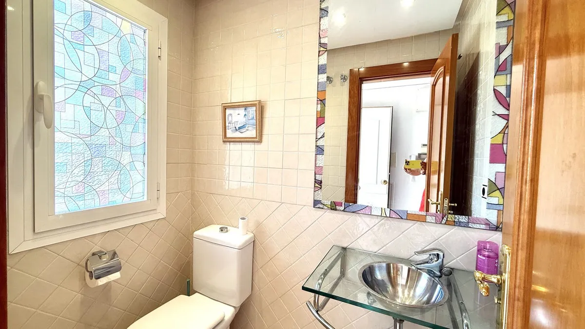 9e5ed8af-25d8-4862-9fb1-18b7a173fa5a