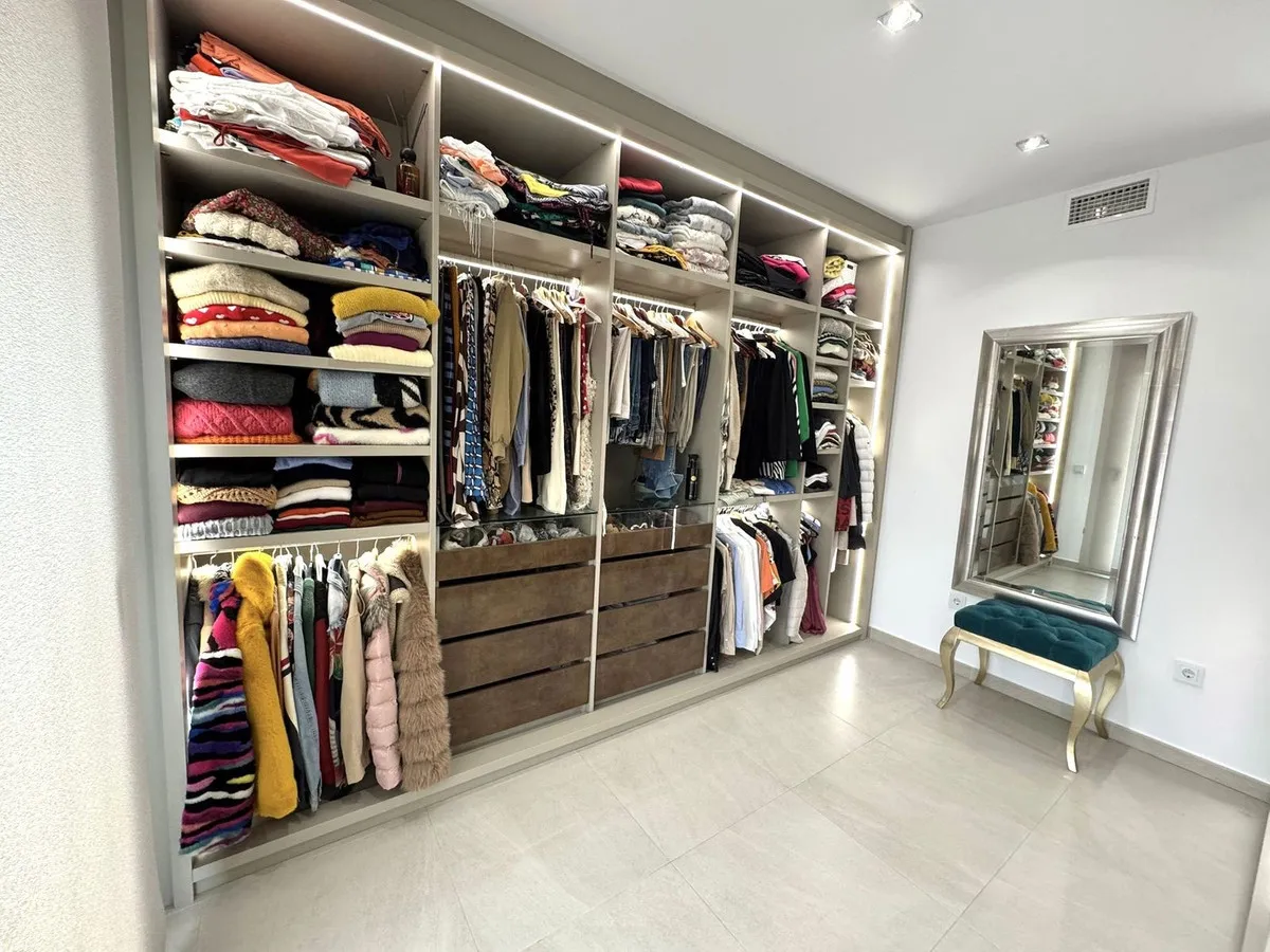 017bb6e1-e952-4444-b7be-4b7d122ec09c