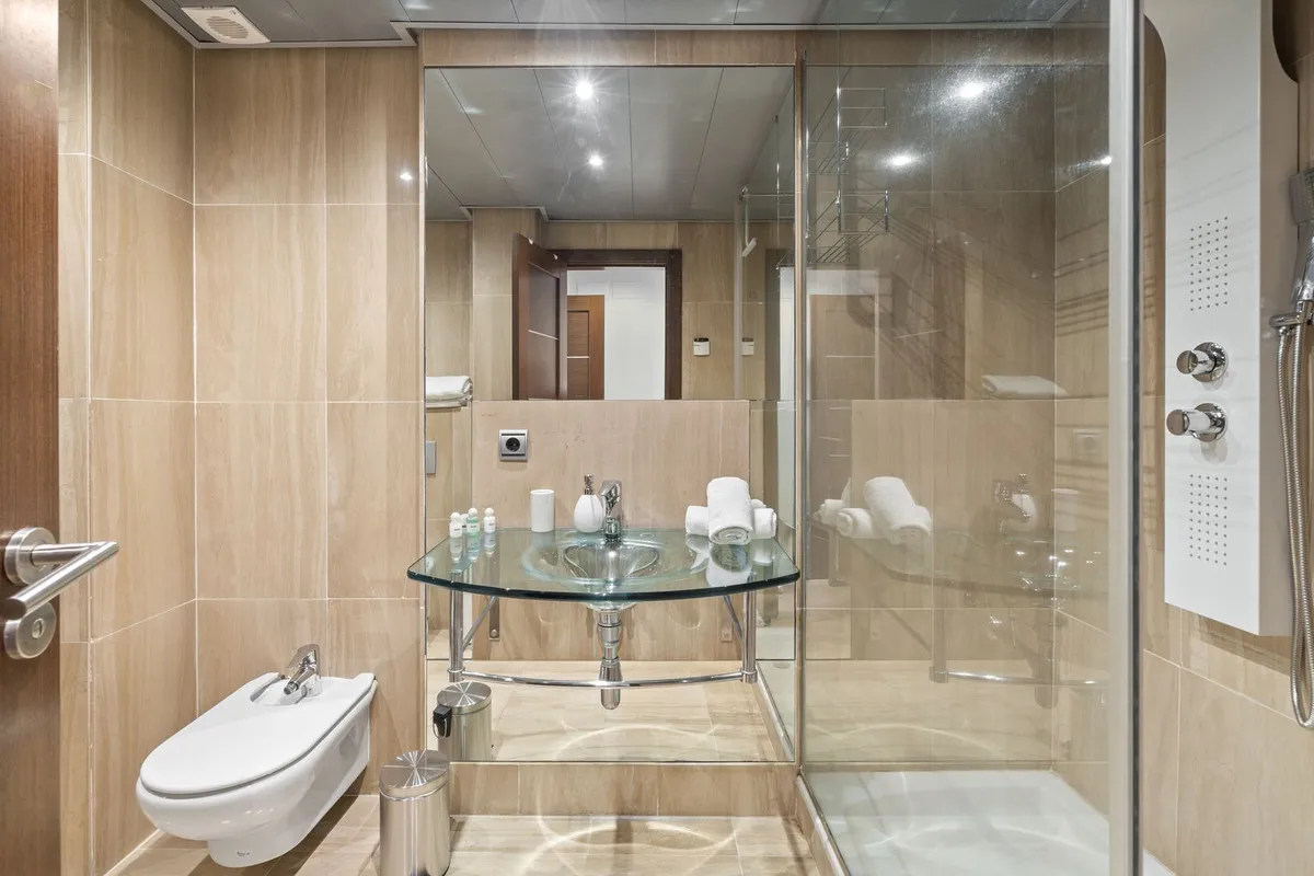 555e9204-16d3-40a5-852c-5d7ac4b8f2bd