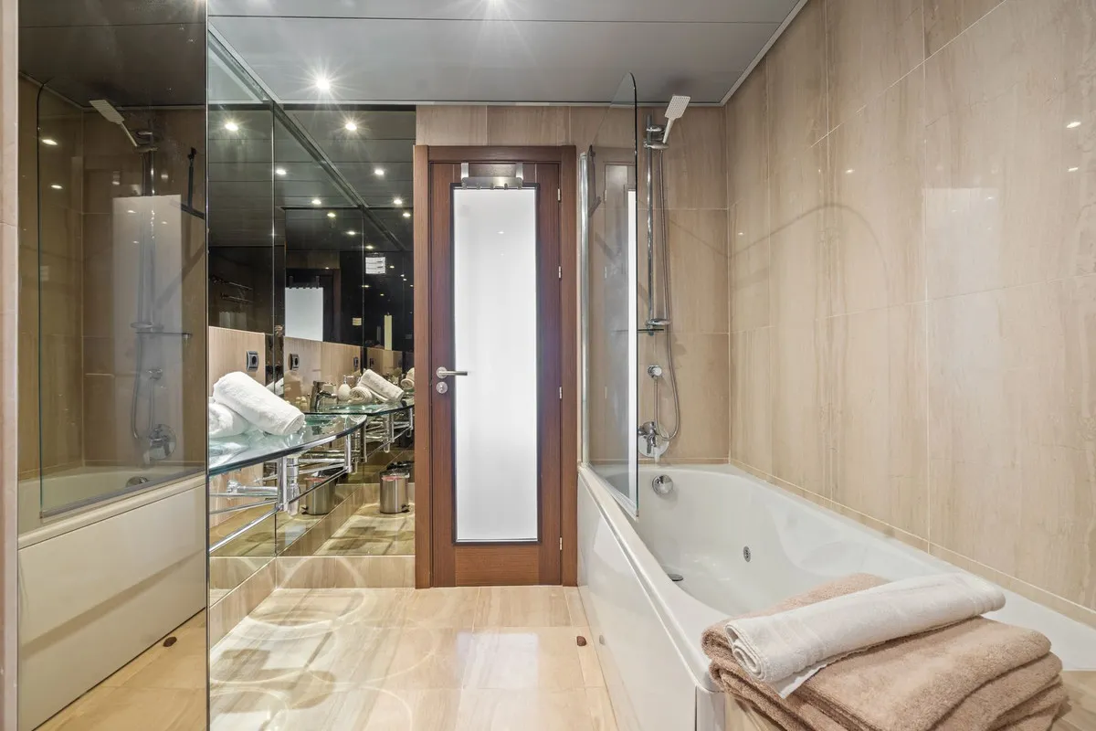 90bf143f-b089-47ff-837a-882ea3b51cb4