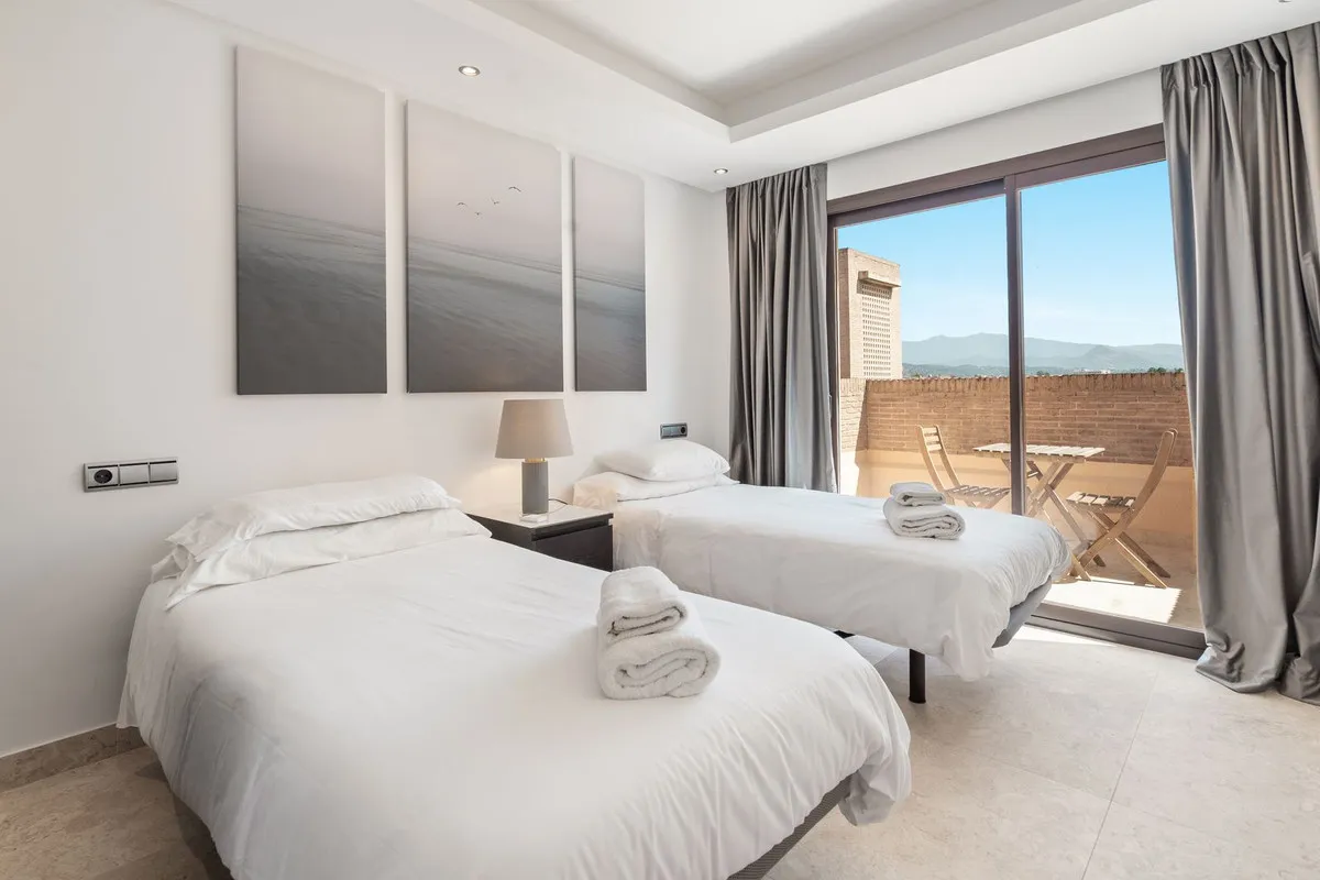 9e15244d-6bf3-4514-a21f-d47d732f9dd4