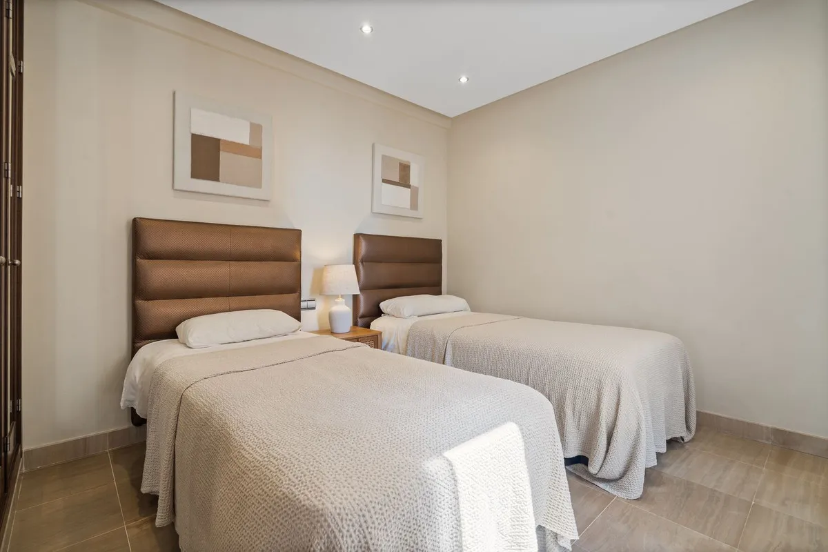 d773a74a-abf3-4a9a-a366-c3d84cc9538f