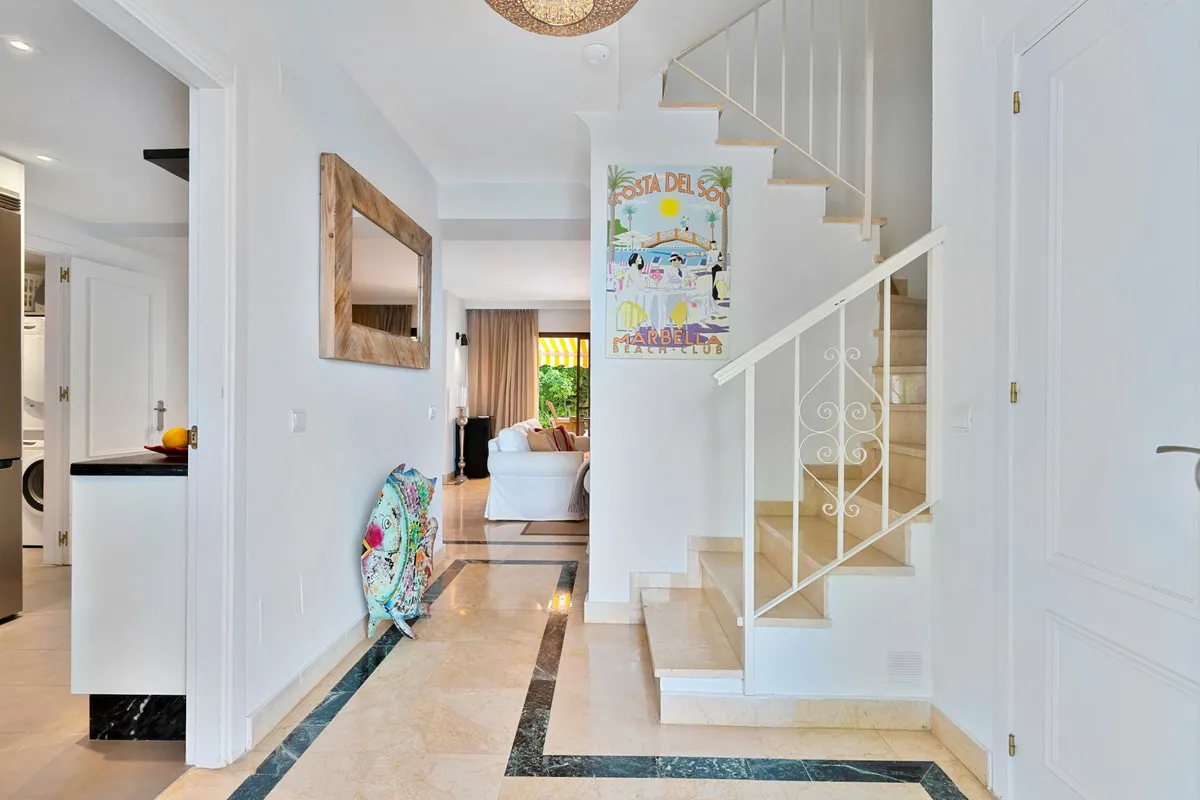 1b4bf21b-f585-4703-9c8d-ea711b2763ee