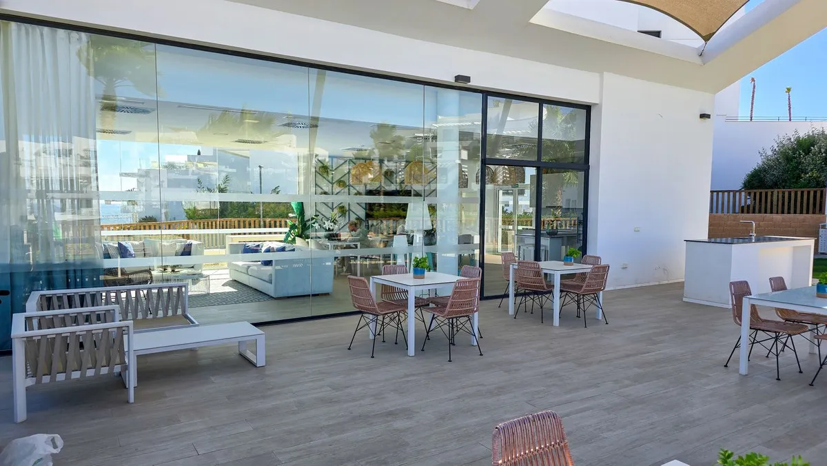 324d6e8e-7d62-4cca-88a5-660792ca4ad1