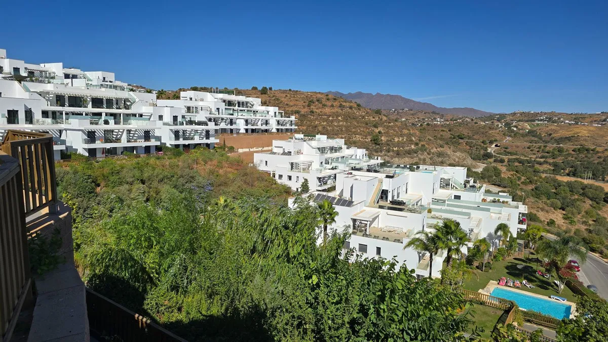 683befec-6479-44dc-a11b-05f32fb81b58