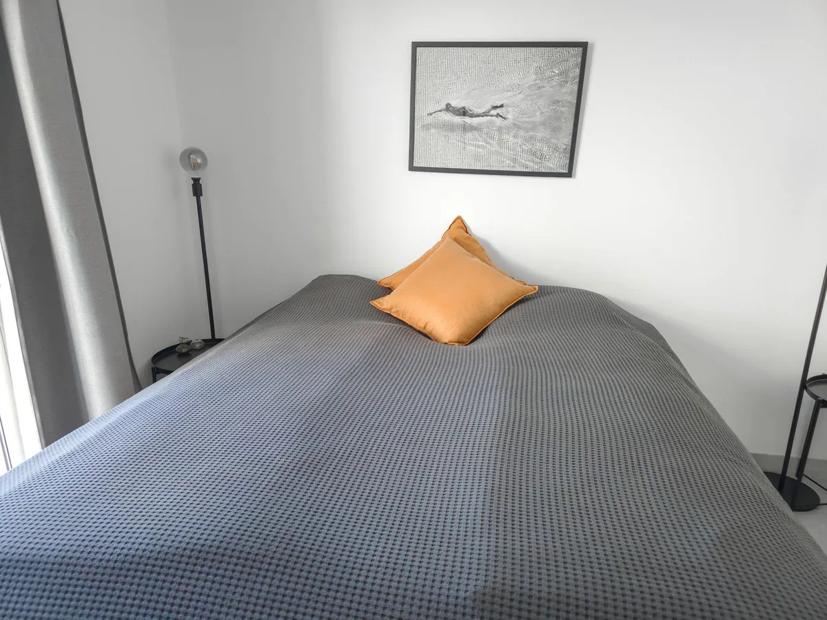 9eccfc0e-733f-463a-ad6e-f83b302e3b2e