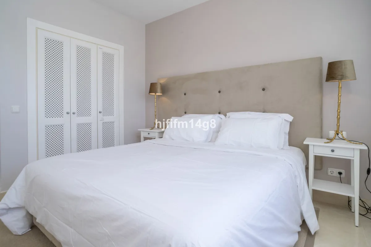 36734f02-db19-4ec4-a637-52777a5d035e