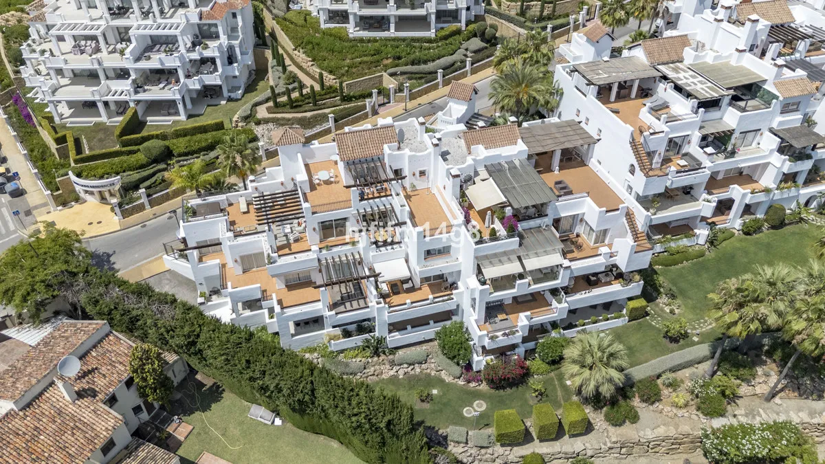 63d32bf5-e601-41b8-8833-87444d32cfa7