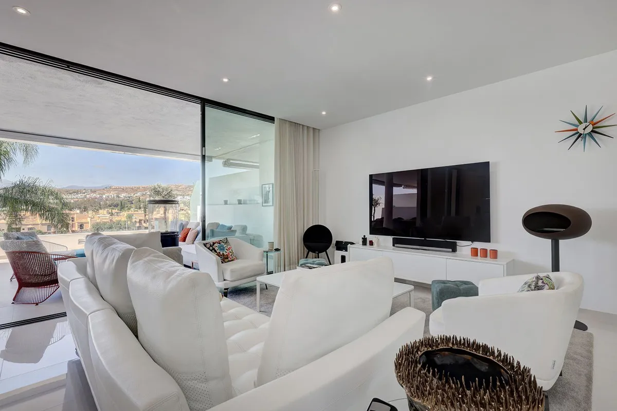 a4d58d7a-e785-476a-bd03-e9c0d8f1b580