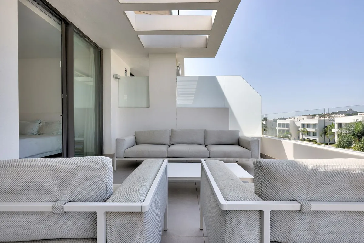 ad9c0ea4-bd1c-45ab-95d5-c9cb22bceeb0