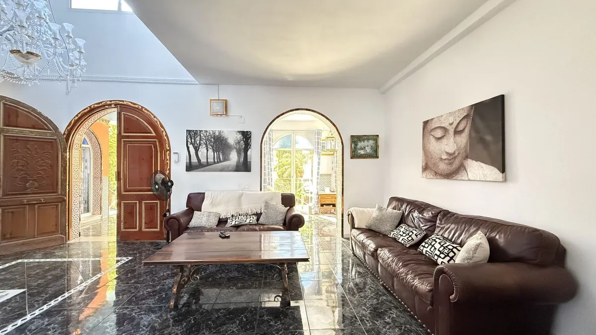 63dcb802-ca21-4516-852f-f9f2ef1e0a68