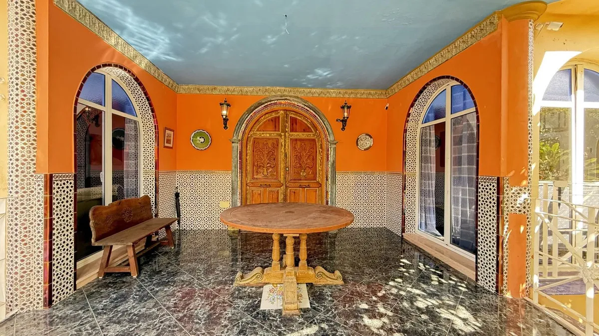 baca9290-c6e4-4012-ab4d-05717f786da5