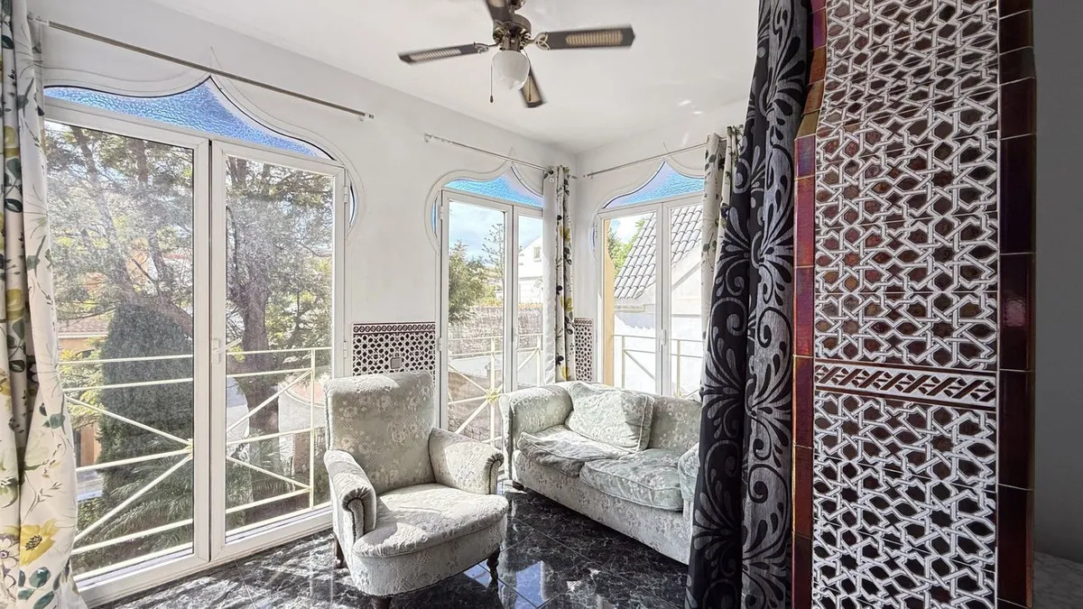 bdf0959c-17c2-46af-9334-3f8de5d18de3