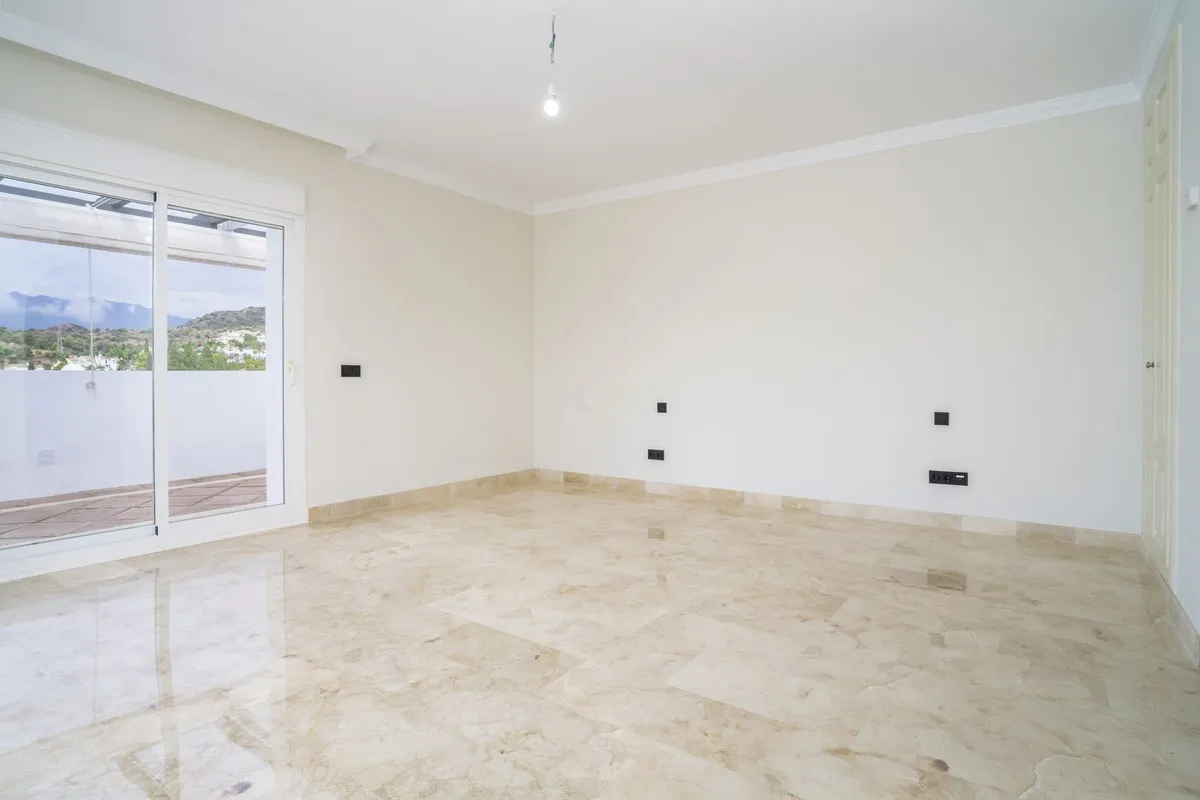 58d0e9cf-07ac-484f-b806-563885cf6f36