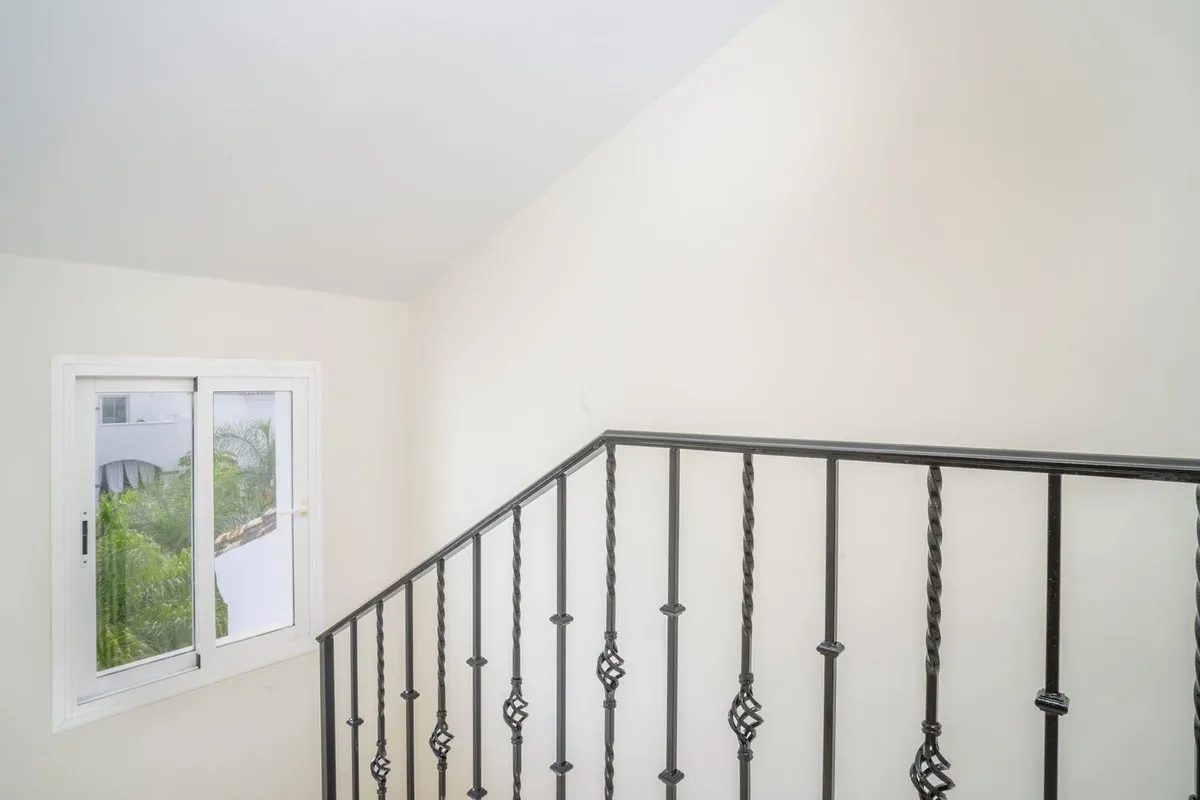 5d9bdeb7-186e-4db0-9f62-1d134f2dfe8a