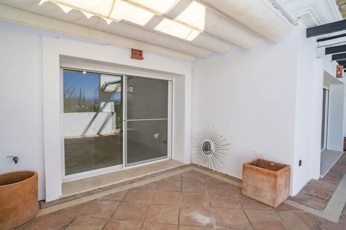 831d792f-a9e4-43af-bb3e-90668d7a8919